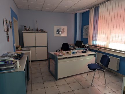 rechtes Einzelbüro (optional)