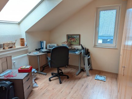 Kinder-/Arbeitszimmer